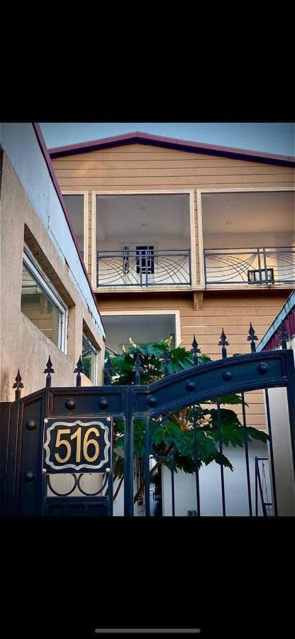 Guest House Kobuleti On Aghmashenebeli Esterno foto